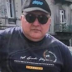 Артём