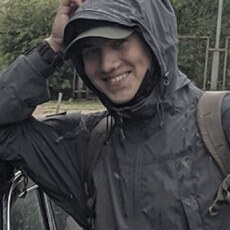 Артём