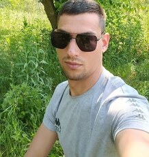 Назар