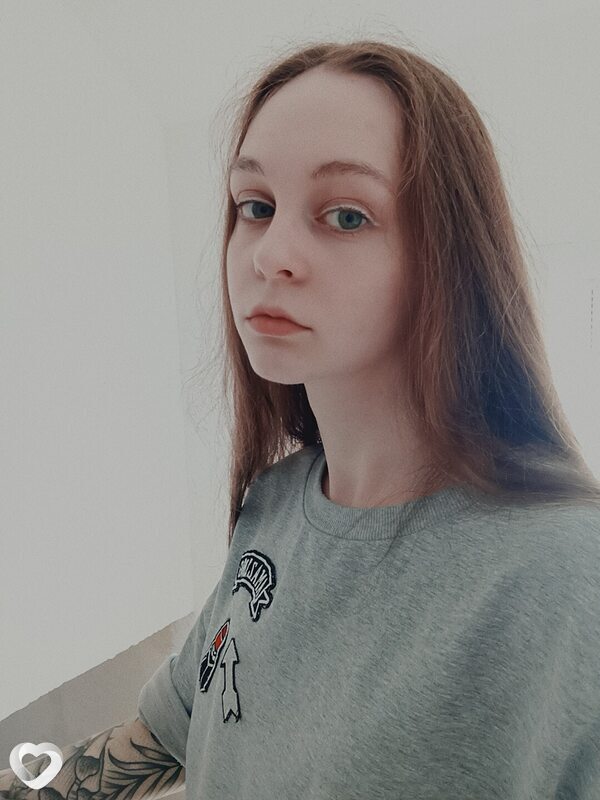 Аня
