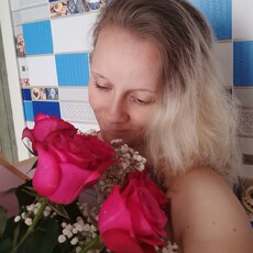Илона