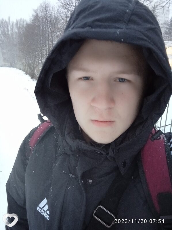Лёня