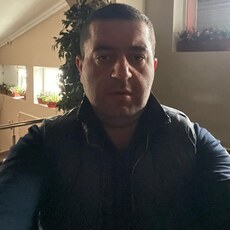 Виталя