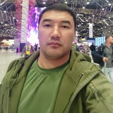 Лёва