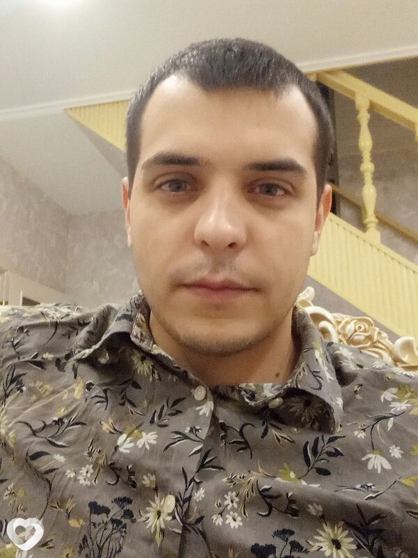 Женя