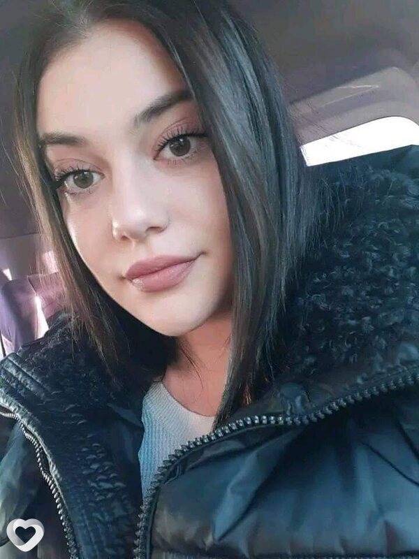 Яна