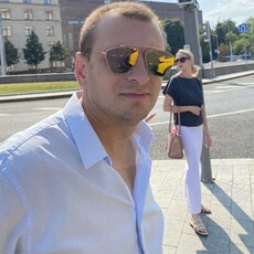Валя