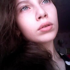 Оля