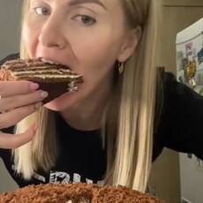 Ева