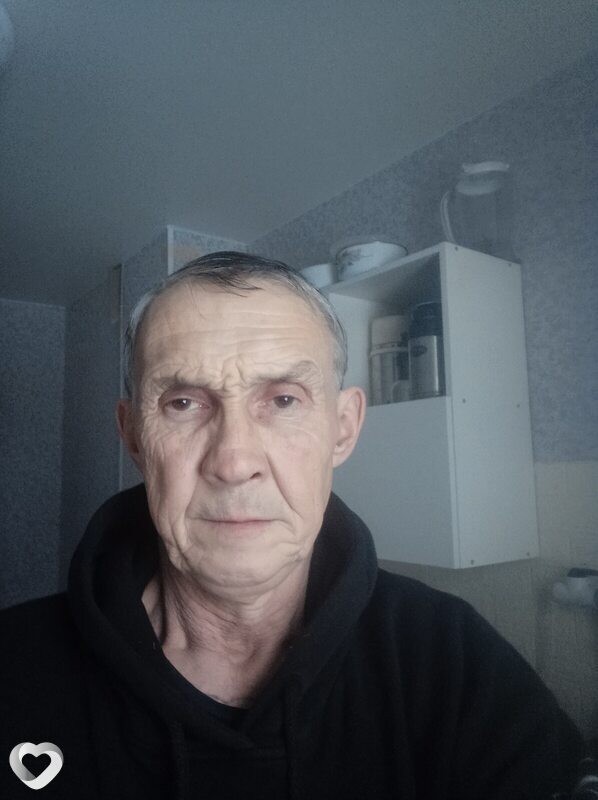 Женя