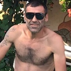 Виктор