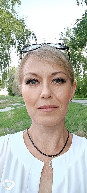 Ева