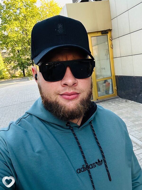 Геннадий