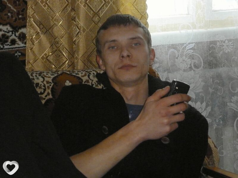 Толя