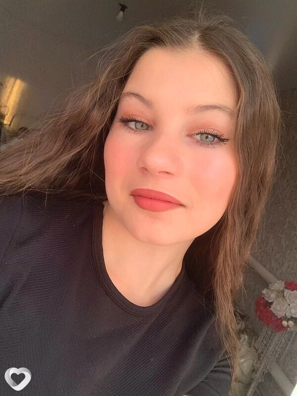 Ева