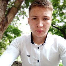 Максим