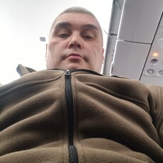 Валя