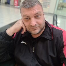 Валя