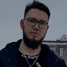Михаил