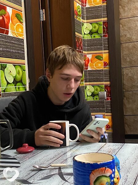 Денис