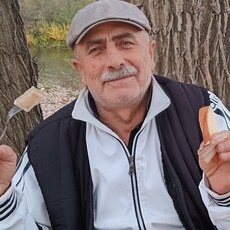 Миша