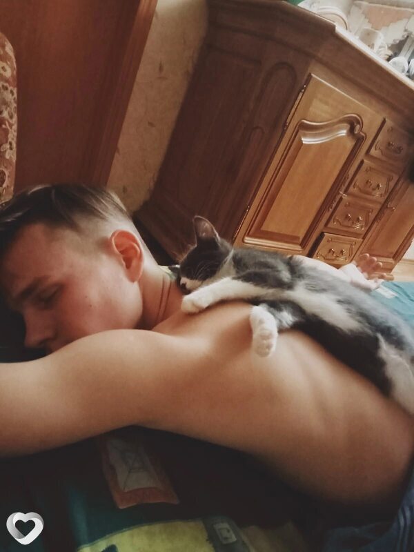 Валя