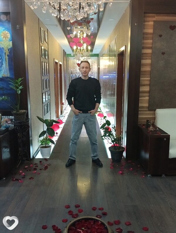 Геннадий