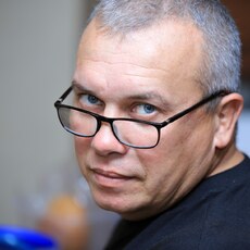 Валя