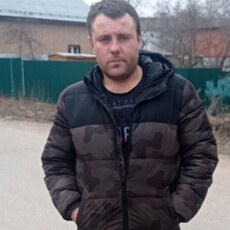 Артём