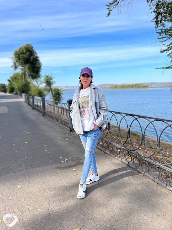 Женя