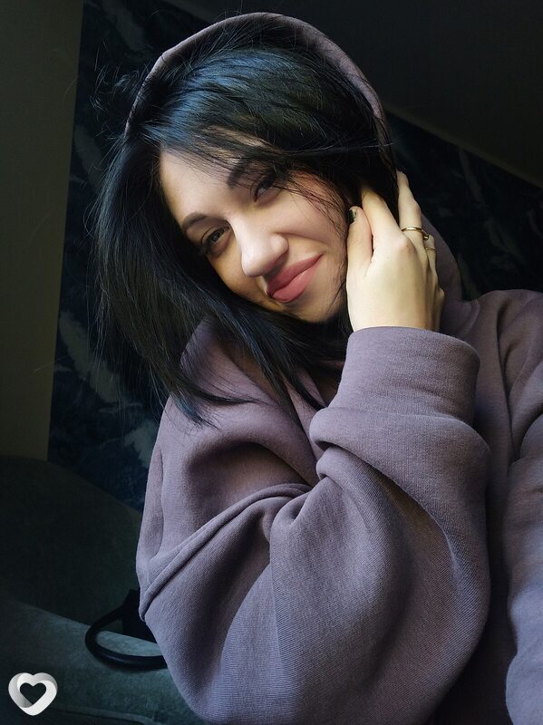 Мила