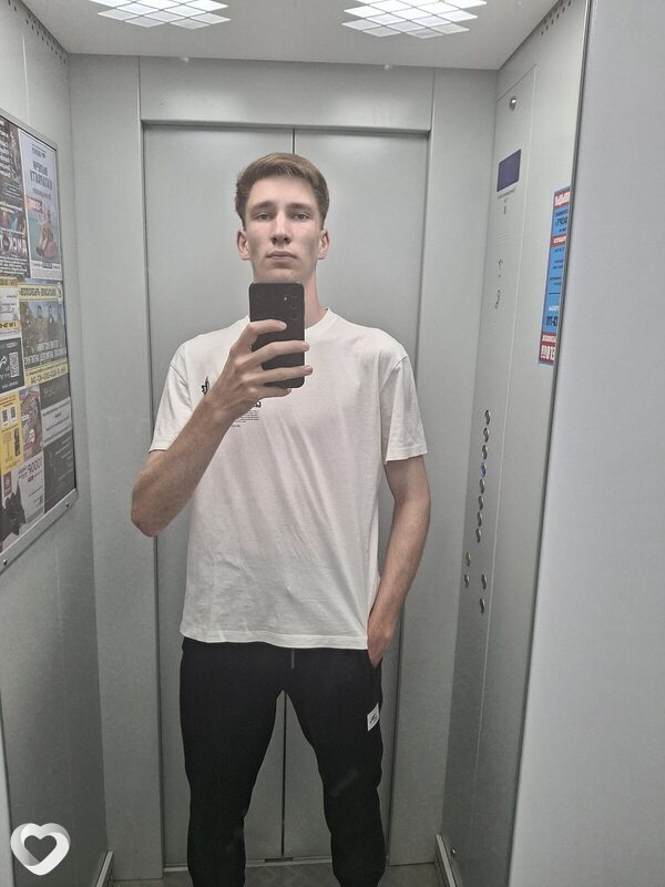 Толя