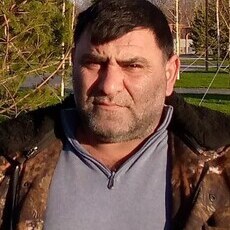Геннадий