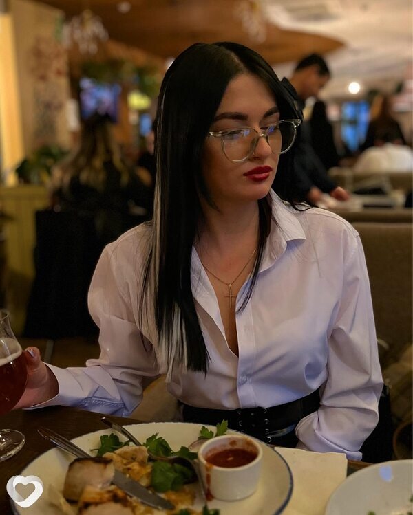 Настя