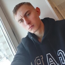 Артём