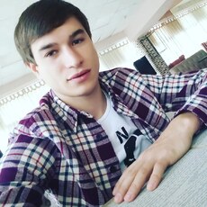 Виктор