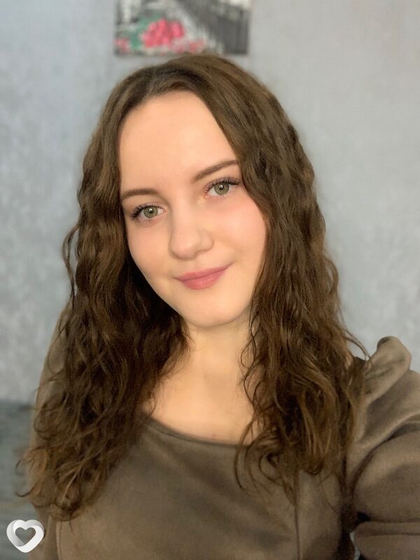 Аня