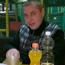 Артём