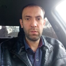 Максим