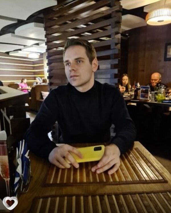 Максим