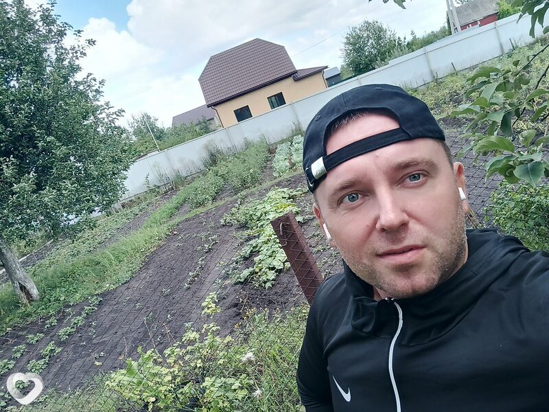 Геннадий
