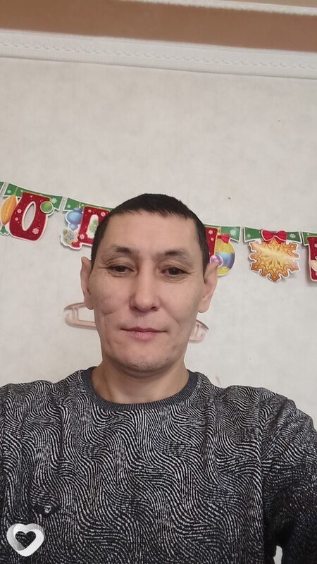 Максим