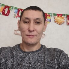 Максим