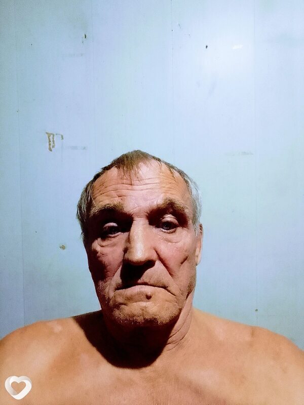 Женя