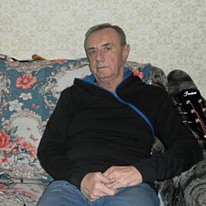 Денис