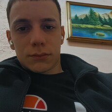 Виктор