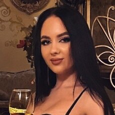 Полина