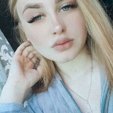 Оля