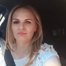 Полина