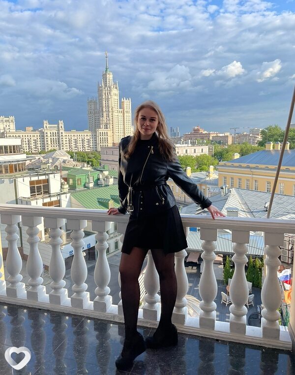 Полина